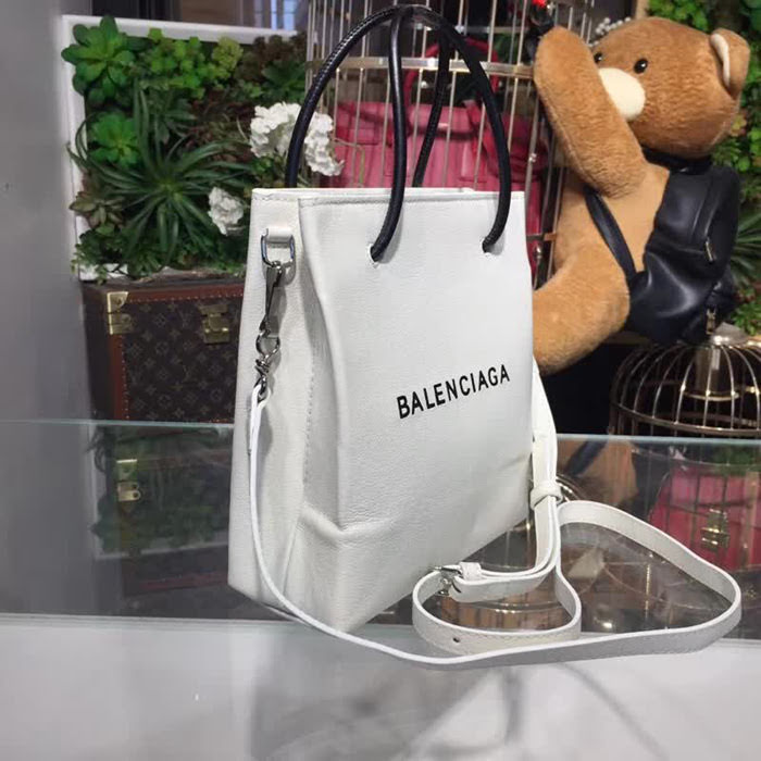 BALENCIAG巴黎世家 全皮購物袋 原版進口小牛皮 簡單LOGO字母 內裏容量超大 手提肩背兩用  BL1326
